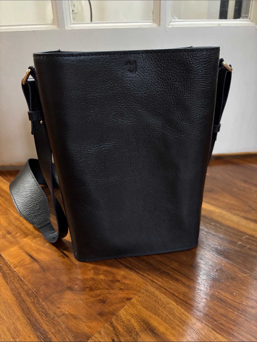 Rare! Jil Sander x Uniqlo Black Leather Box Bucket Bag